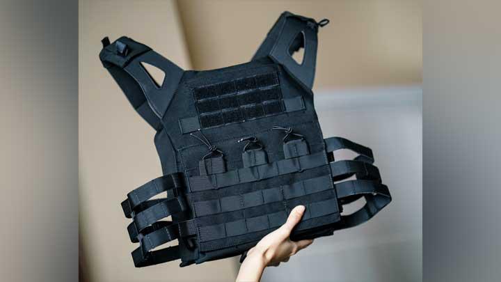 Perkembangan Rompi Anti Peluru dari Serat Kevlar hingga Material Komposit