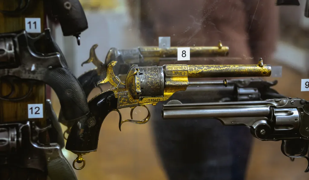 Evolusi Senjata Api dari Abad ke Abad